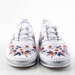 RIXA SHOES 58C3580_C MULTI białe kwiaty półbuty damskie wl26